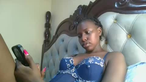 melaninblue online show from May 3, 10:54 am