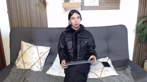 Melany online show from February 24, 11:41 am