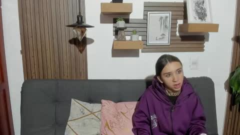 Melany online show from February 28, 11:00 am