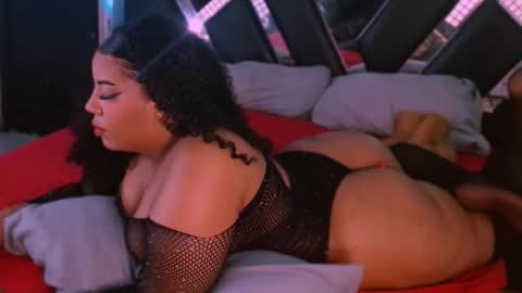 melany tylor online show from April 12, 1:43 am