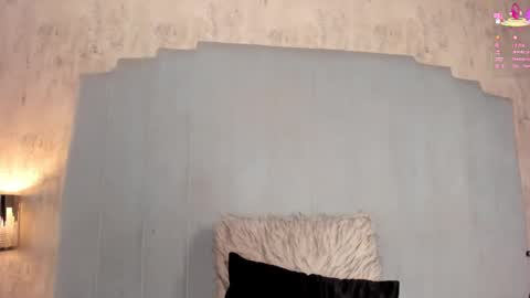 Meli  online show from March 25, 7:31 pm