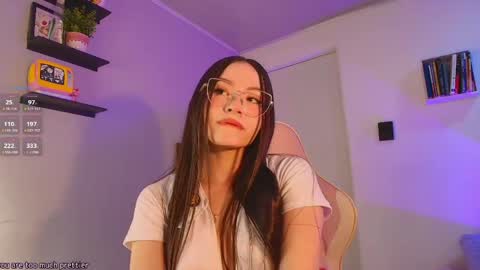 Snapshot of meliflua_a chatting on May 27, 8:50 pm Meli online show from May 27, 8:50 pm
