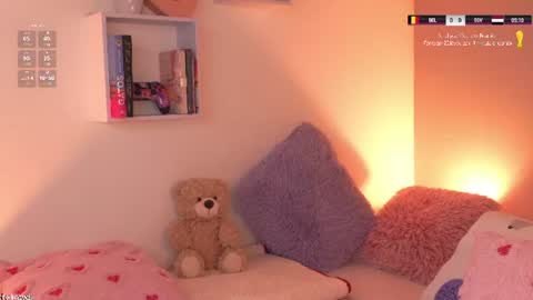 Snapshot of meliflua_a chatting on June 15, 7:05 pm Meli online show from June 15, 7:05 pm
