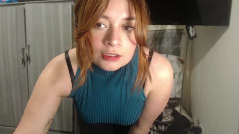 Snapshot of meliinna_xxx chatting on January 9, 2:54 am meliinna_xxx online show from January 9, 2:54 am
