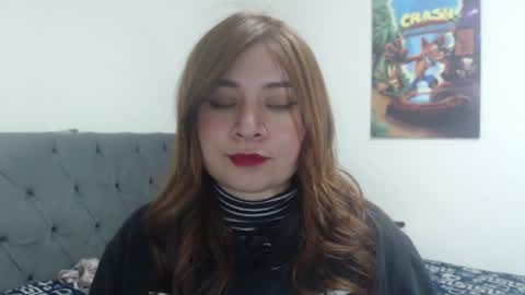 Snapshot of meliinna_xxx chatting on January 18, 11:44 pm meliinna_xxx online show from January 18, 11:44 pm