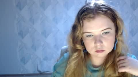 Melina online show from April 29, 5:30 pm