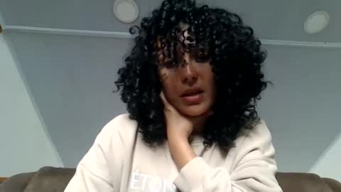 melindadelcarpio online show from March 26, 5:18 pm