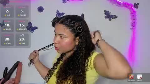 melinnamartins online show from August 6, 8:33 pm