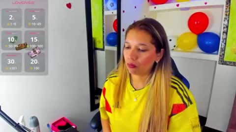 Snapshot of melisa_14 chatting on July 2, 12:11 pm Melisa online show from July 2, 12:11 pm