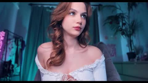 Snapshot of melisa_ginger chatting on March 8, 9:46 am Im Melisa 3 online show from March 8, 9:46 am