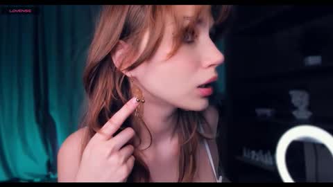 Snapshot of melisa_ginger chatting on March 25, 10:32 am Im Melisa 3 online show from March 25, 10:32 am