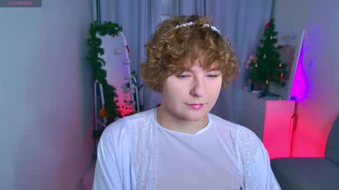 Melissa online show from December 16, 6:18 am