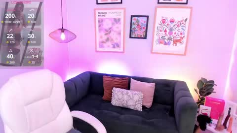 Melissa 3 online show from April 1, 5:19 am