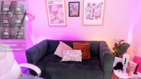 Snapshot of melissa_koster chatting on April 28, 2:27 am Melissa 3 online show from April 28, 2:27 am