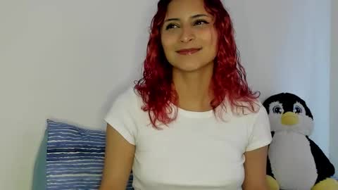 Snapshot of melissa_noir chatting on September 19, 4:07 pm melissa_noir online show from September 19, 4:07 pm