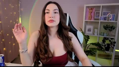 Melissa online show from April 16, 11:11 am