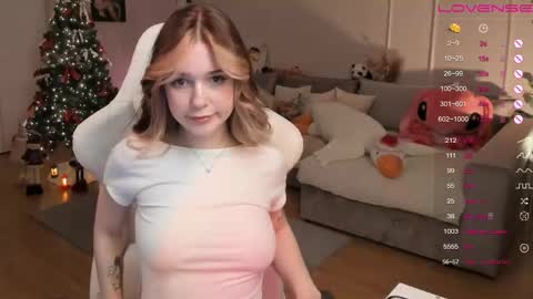 melissamiles online show from December 21, 2:13 pm