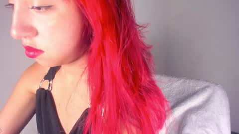 Melissa online show from February 27, 4:01 am