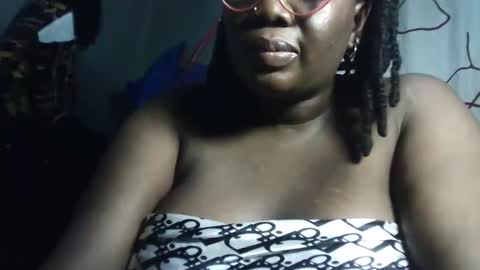 Melissa  online show from May 14, 6:58 pm