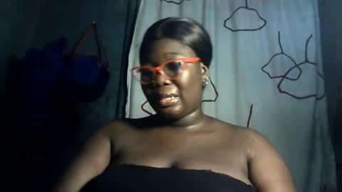 Melissa  online show from May 23, 6:56 pm
