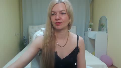 Melissa online show from July 12, 6:04 am