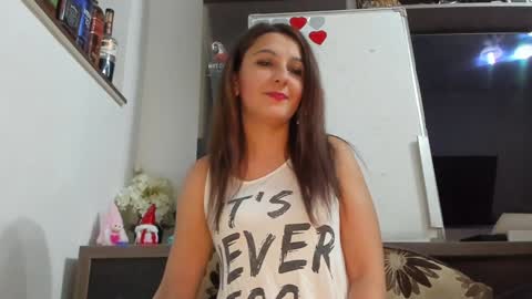 MellyMell  online show from February 18, 7:54 pm