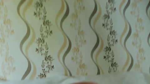 Snapshot of melmooon chatting on February 7, 8:12 pm MelMooon online show from February 7, 8:12 pm