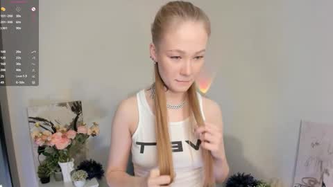 melodievejar online show from February 15, 4:09 am