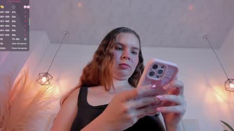   online show from April 9, 11:48 am