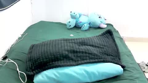 Snapshot of melodyqueen_ chatting on November 3, 1:40 am melodyqueen_ online show from November 3, 1:40 am