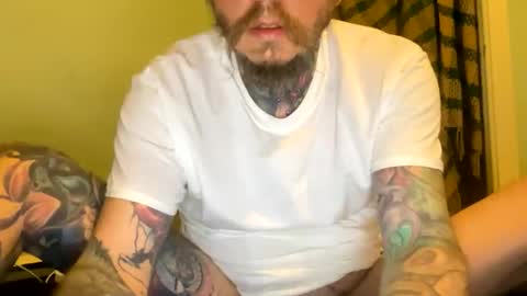 Snapshot of melt13 chatting on March 27, 5:46 am melt13 online show from March 27, 5:46 am