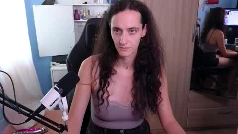 Snapshot of memisecrets chatting on September 22, 4:09 pm Megumi Aina online show from September 22, 4:09 pm