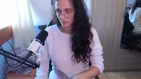 Snapshot of memisecrets chatting on September 25, 2:43 pm Megumi Aina online show from September 25, 2:43 pm