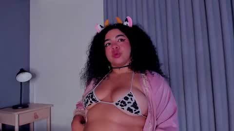  Memphis Williams  online show from October 12, 3:00 pm