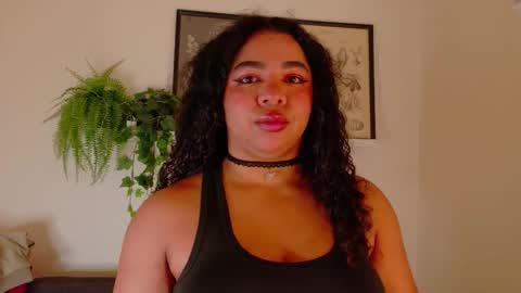  Memphis Williams  online show from February 8, 11:24 am