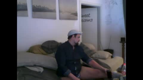 Snapshot of menace2dennis chatting on April 19, 10:56 pm Dennis2Menace online show from April 19, 10:56 pm