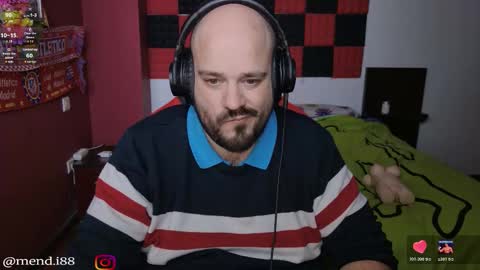 menditeta online show from March 19, 9:19 pm