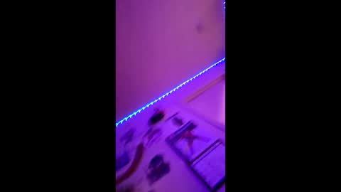 menwomanizer69 online show from March 15, 3:01 am