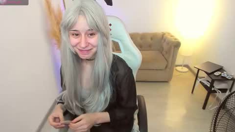 Snapshot of meomeee chatting on December 1, 4:23 pm Meo online show from December 1, 4:23 pm