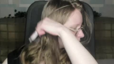 meowcr online show from March 1, 9:50 pm