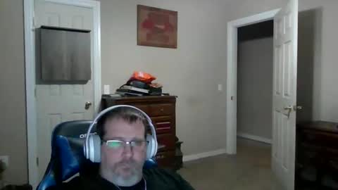 mercer1977 online show from May 1, 9:25 am