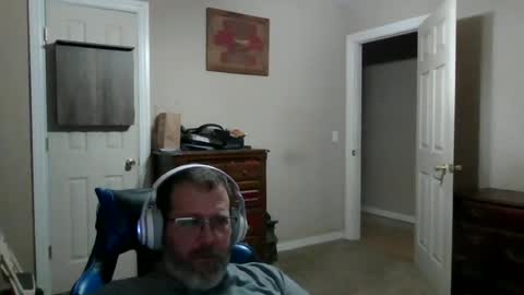 mercer1977 online show from June 15, 12:07 pm