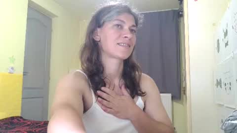 Miss Helena online show from June 25, 5:39 pm