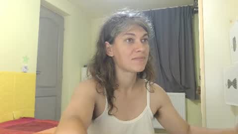 Miss Helena online show from July 22, 6:00 pm