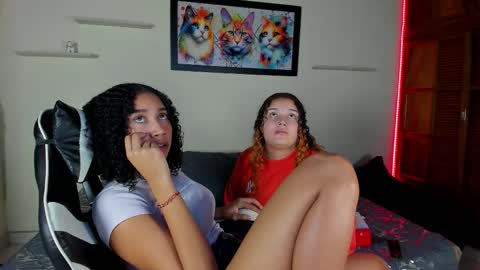 CRISTI AND MEREDIT online show from February 12, 1:33 am