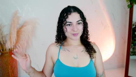 Merida Bell online show from February 23, 7:55 pm