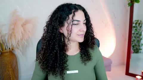 Merida Bell online show from March 5, 12:50 am