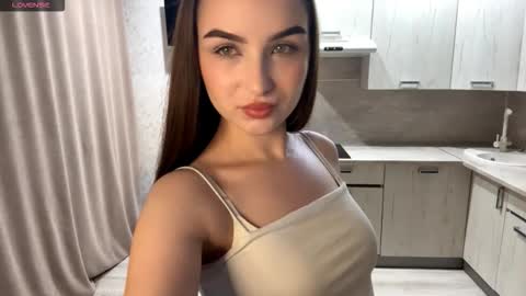 Snapshot of meridethvilca chatting on October 26, 6:03 pm Rina online show from October 26, 6:03 pm