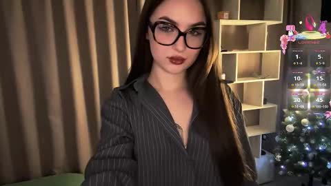 Snapshot of meridethvilca chatting on February 20, 5:02 pm Rina online show from February 20, 5:02 pm