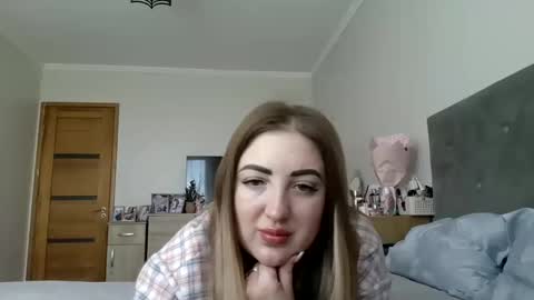 MeriWoulders online show from April 17, 11:57 am